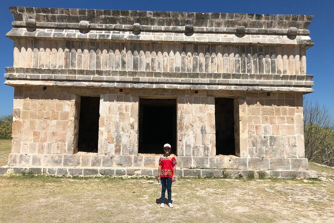 Trip to Uxmal, Hacienda Yoxcopoil & Chocolate Museum from Mérida - Lunch and hydration: what to plan so you don’t feel cooked