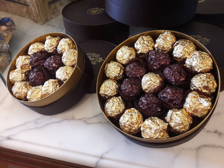 Turin’s Sweet Delights: A Chocolate Walking Tour - Drinks and sweets are seasonal for a reason