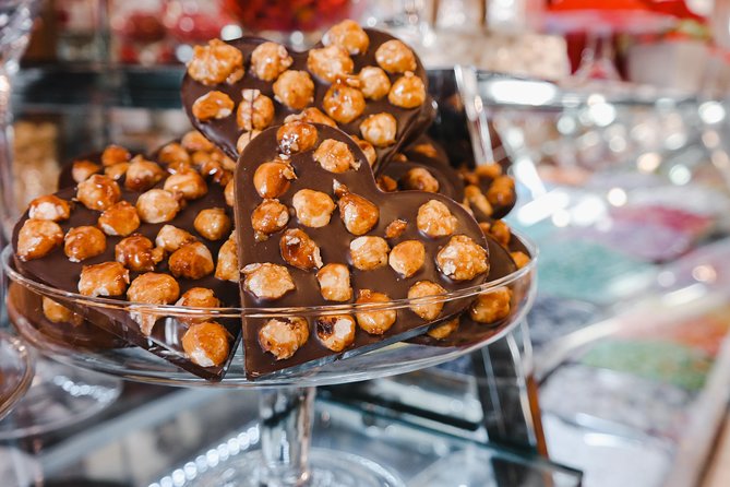 Turin Sweet & Chocolate Walking Food Tour by Do Eat Better - Where you start near Piazza San Carlo (and how the walk fits)