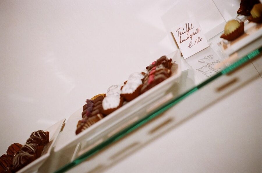 Vienna: 2.5-Hour Viennese Coffee, Cake, and Chocolate Tour - Pace and group size: a tour that doesn’t sprint