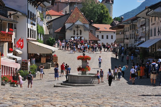 Winter Gruyères, chocolate & cheese tour from Lausanne - Stop 2 for Gruyères cheese: AOP tradition, chalet-style experience, and fondue time