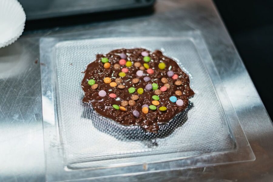 York: Chocolate Bar Making Workshop at York Cocoa Works - York Cocoa Works: A One-Hour Chocolate Lesson You Can Hold in Your Hands