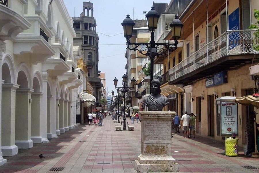 Zona Colonial: Recorrido Histórico con Chocolate y Mamajuana - What to bring and how to make the walk easier