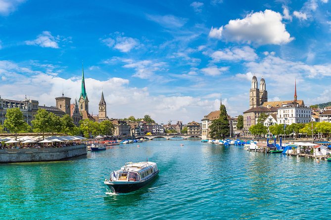 Zurich City, Lake Cruise and Chocolate (Private Tour) - What to expect from the guides: examples of how it plays out