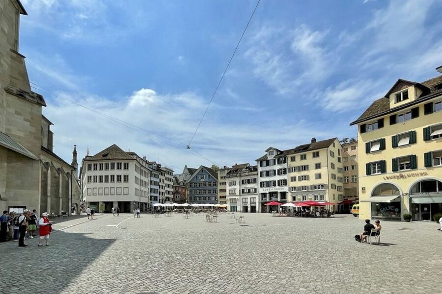 Zurich: City Tour, Cruise, and Lindt Home of Chocolate Visit - Using your 24-hour transit ticket like a local after the tour