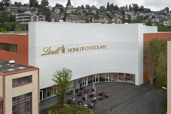 Zurich Lindt Home of Chocolate Museum Entry Ticket - Entering the Lindt Home of Chocolate: That 9-Meter Fountain Feeling